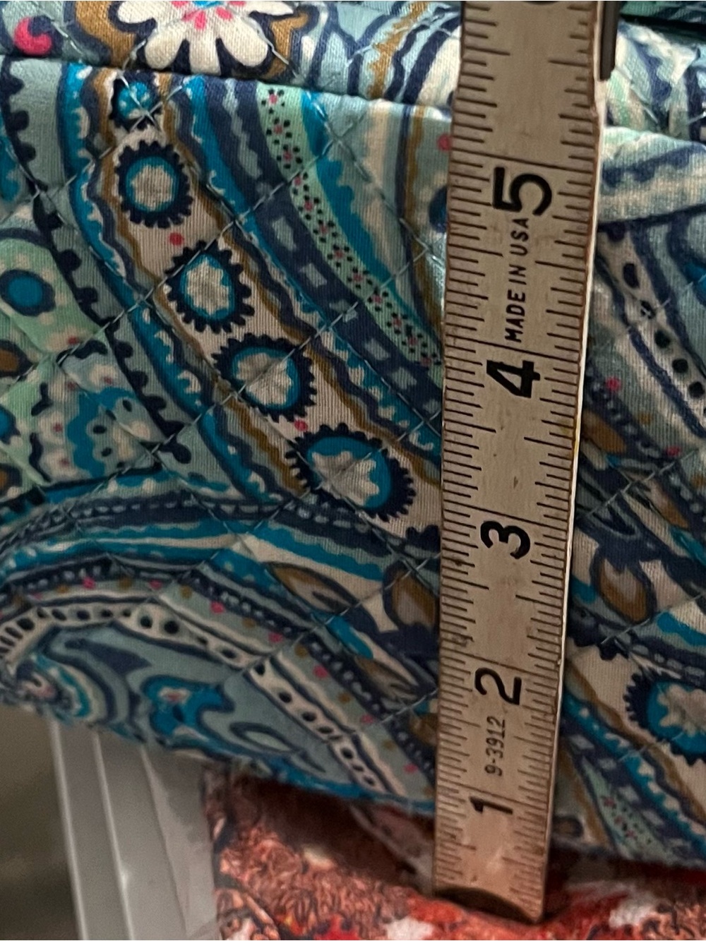 Vera Bradley Carson Shoulder Bag Quilted Daisy Dot Paisley (Retired) Blue Pink - Picture 16 of 16